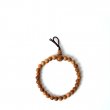 Bracelet de perles de prière en bois de santal S<br>par Yamada-Matsu
